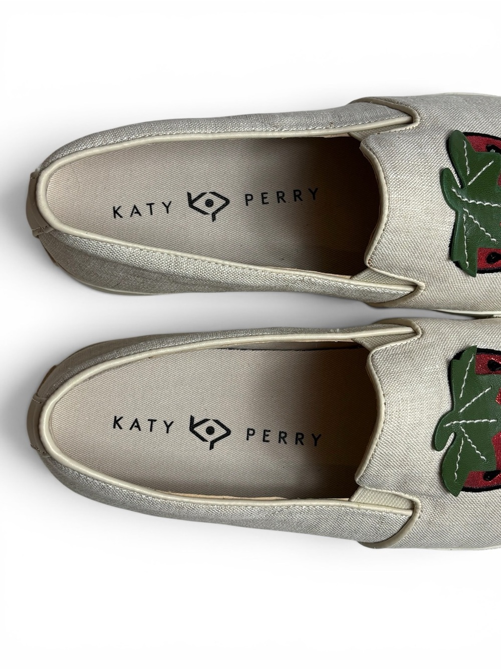 Katy Perry The Kerry Strawberry Canvas Slip On Sneakers Cream 8M / 38 - Picture 8 of 9